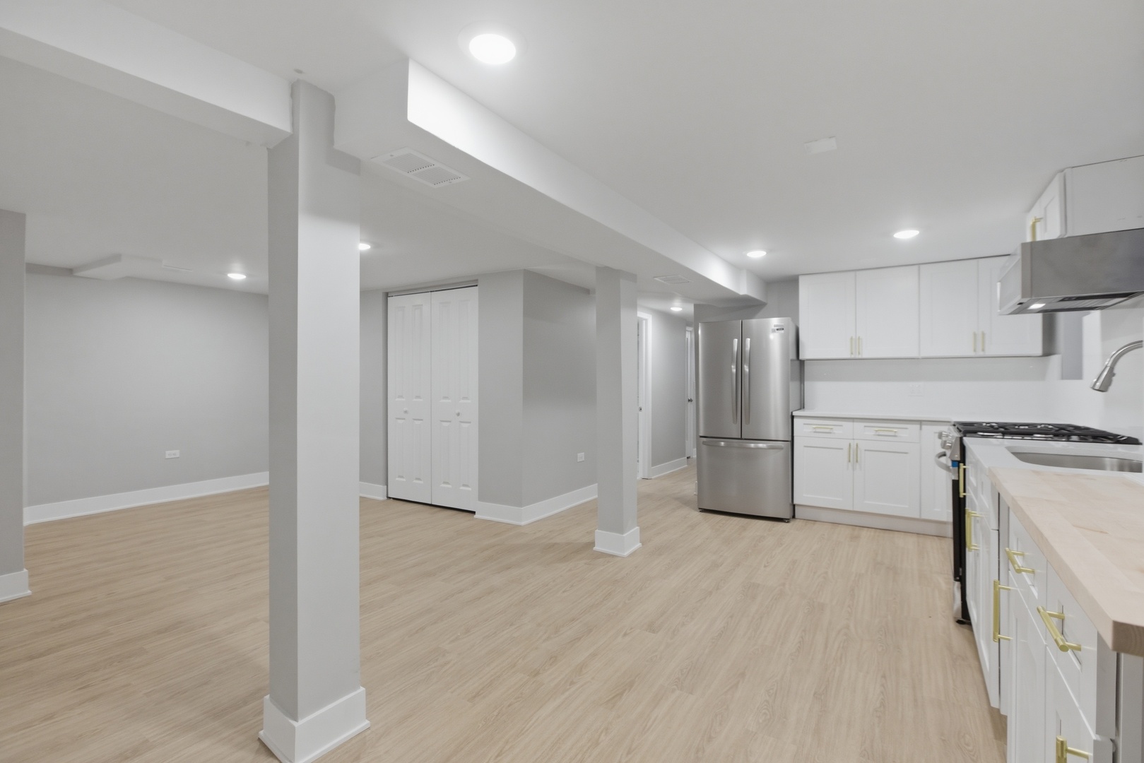 3716 N Racine Avenue G