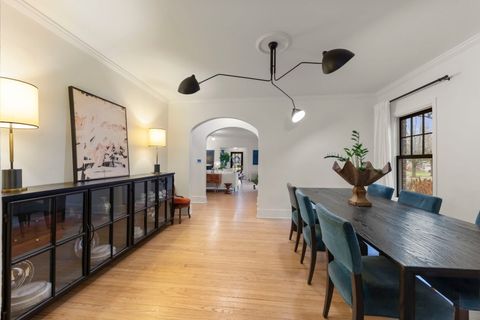 Tiny photo for 578 Lee Street, Glen Ellyn, IL 60137 (MLS # 12524854)