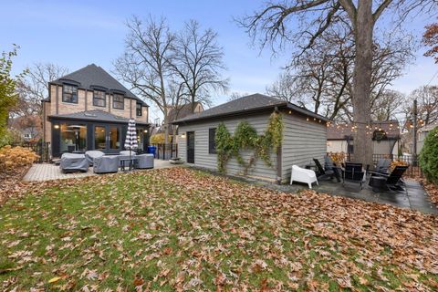 Tiny photo for 578 Lee Street, Glen Ellyn, IL 60137 (MLS # 12524854)