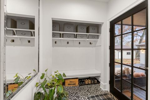 Tiny photo for 578 Lee Street, Glen Ellyn, IL 60137 (MLS # 12524854)