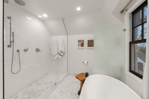 Tiny photo for 578 Lee Street, Glen Ellyn, IL 60137 (MLS # 12524854)