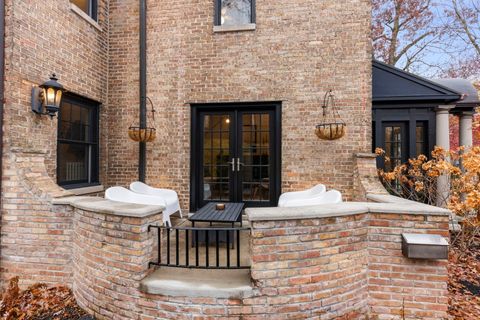 Tiny photo for 578 Lee Street, Glen Ellyn, IL 60137 (MLS # 12524854)