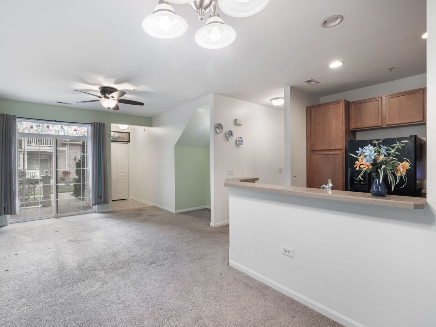 2225 Aurora Drive 4