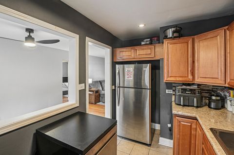 Tiny photo for 2444 W Berwyn Avenue #1N, Chicago, IL 60625 (MLS # 12504982)