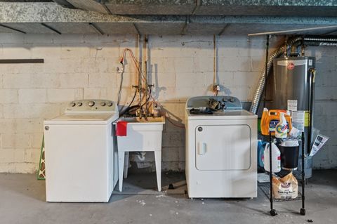 Tiny photo for 2444 W Berwyn Avenue #1N, Chicago, IL 60625 (MLS # 12504982)