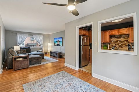 Tiny photo for 2444 W Berwyn Avenue #1N, Chicago, IL 60625 (MLS # 12504982)