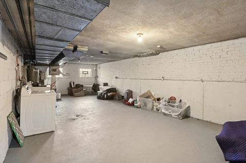 Tiny photo for 2444 W Berwyn Avenue #1N, Chicago, IL 60625 (MLS # 12504982)