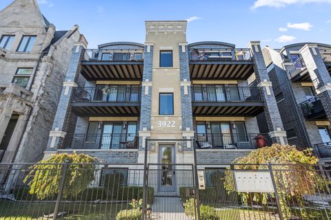 3922 S King Drive 1S Chicago IL 60653