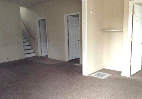 Tiny photo for 701 W COLLEGE Street, Carbondale, IL 62901 (MLS # 12584065)