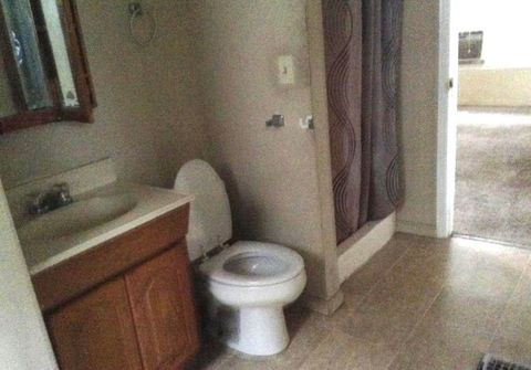 Tiny photo for 701 W COLLEGE Street, Carbondale, IL 62901 (MLS # 12584065)