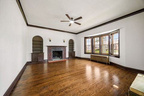 Tiny photo for 158 S Benton Street, Palatine, IL 60067 (MLS # 12610366)