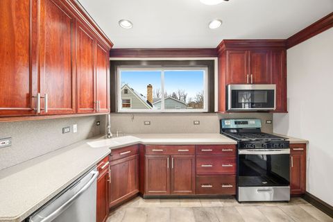 Tiny photo for 158 S Benton Street, Palatine, IL 60067 (MLS # 12610366)