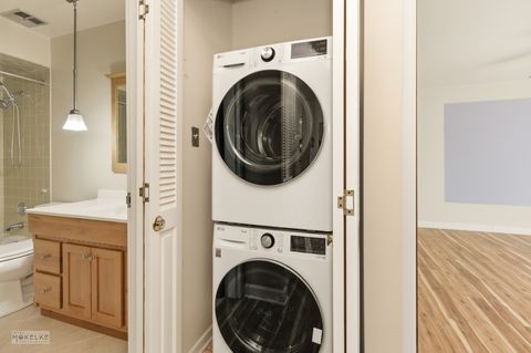 Tiny photo for 7502 Farmingdale Drive #206, Darien, IL 60561 (MLS # 12528929)