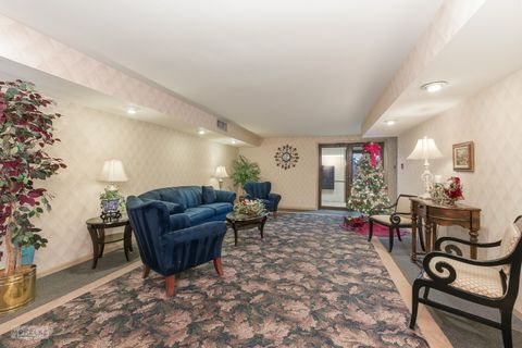 Tiny photo for 7502 Farmingdale Drive #206, Darien, IL 60561 (MLS # 12528929)