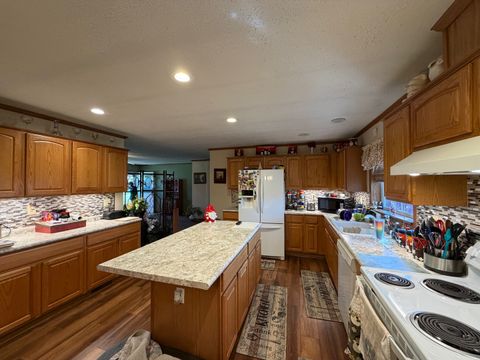 Tiny photo for 101 Azalea Lane, Makanda, IL 62958 (MLS # 12591685)