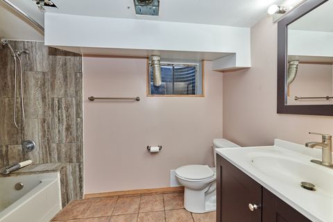 Tiny photo for 5500 Harvard Terrace, Skokie, IL 60077 (MLS # 12622963)