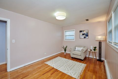 Tiny photo for 5500 Harvard Terrace, Skokie, IL 60077 (MLS # 12622963)