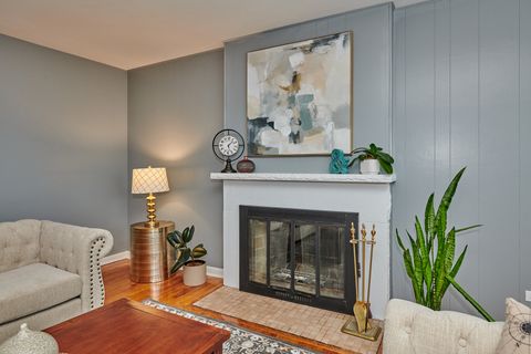 Tiny photo for 5500 Harvard Terrace, Skokie, IL 60077 (MLS # 12622963)