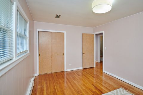 Tiny photo for 5500 Harvard Terrace, Skokie, IL 60077 (MLS # 12622963)