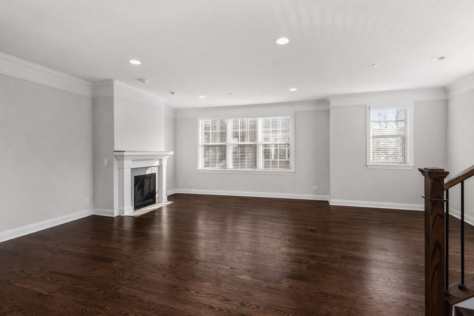 311 S NORTHWEST Highway 1