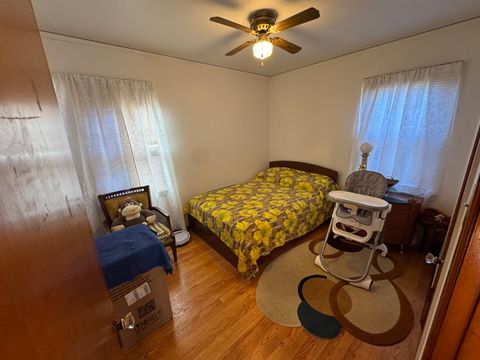 Tiny photo for 886 E Thacker Street, Des Plaines, IL 60016 (MLS # 12523395)