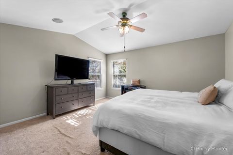 Tiny photo for 735 Royal Glen Drive, Cary, IL 60013 (MLS # 12604503)