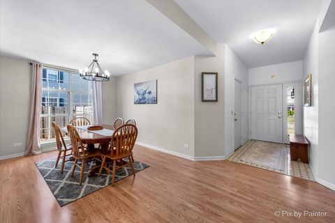 Tiny photo for 735 Royal Glen Drive, Cary, IL 60013 (MLS # 12604503)