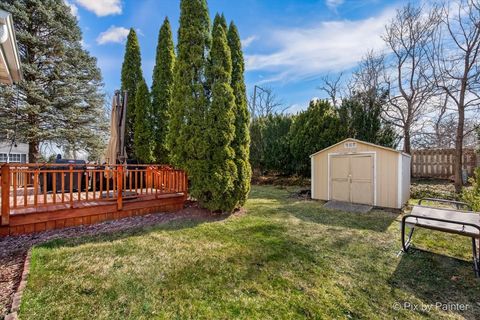 Tiny photo for 735 Royal Glen Drive, Cary, IL 60013 (MLS # 12604503)