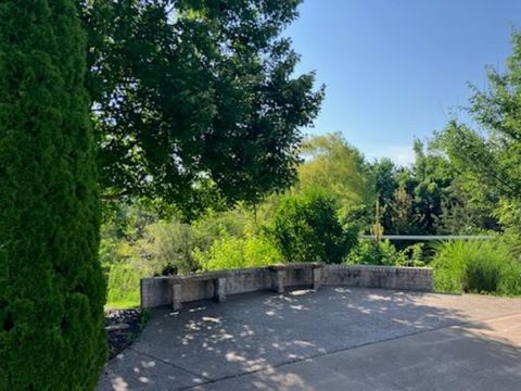 Tiny photo for 4932 Lake View Drive, Quincy, IL 62305 (MLS # 100539045)