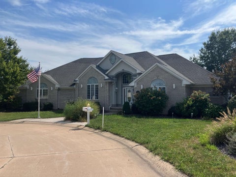 Tiny photo for 4932 Lake View Drive, Quincy, IL 62305 (MLS # 100539045)