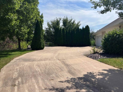 Tiny photo for 4932 Lake View Drive, Quincy, IL 62305 (MLS # 100539045)