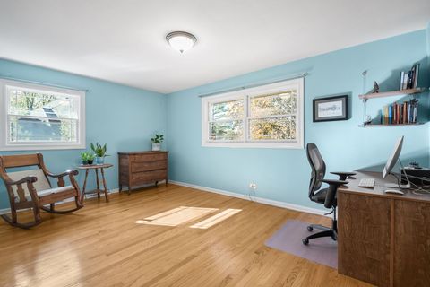 Tiny photo for 325 Pine Court, Naperville, IL 60540 (MLS # 12505275)