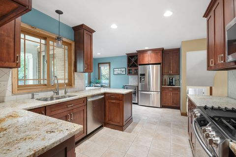 Tiny photo for 325 Pine Court, Naperville, IL 60540 (MLS # 12505275)