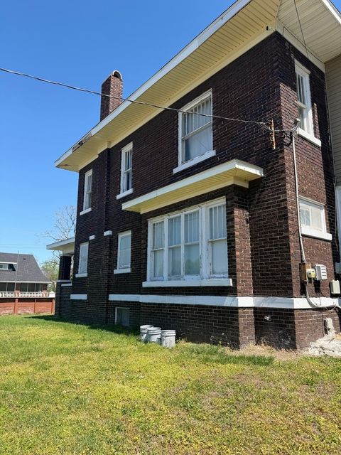 Tiny photo for 802 E Poplar Street, West Frankfort, IL 62896 (MLS # 12611308)