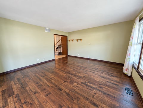 Tiny photo for 129 Newport Drive, Bolingbrook, IL 60440 (MLS # 12776184)