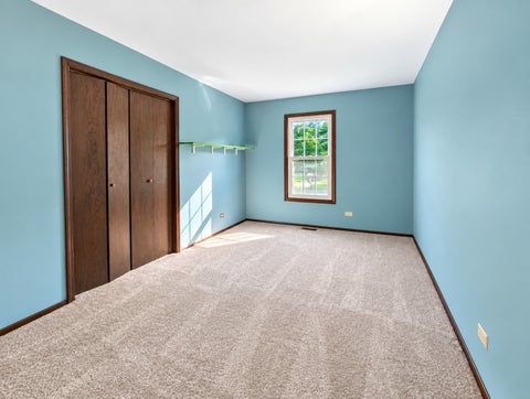 Tiny photo for 129 Newport Drive, Bolingbrook, IL 60440 (MLS # 12776184)