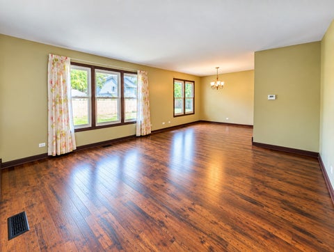 Tiny photo for 129 Newport Drive, Bolingbrook, IL 60440 (MLS # 12776184)