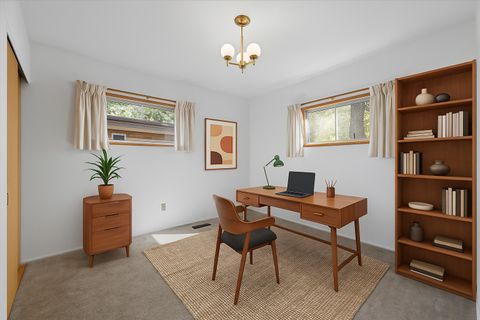 Tiny photo for 907 E Burkwood Drive, Urbana, IL 61801 (MLS # 12486229)