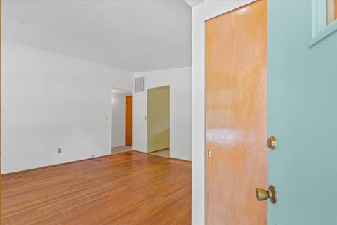 Tiny photo for 907 E Burkwood Drive, Urbana, IL 61801 (MLS # 12486229)