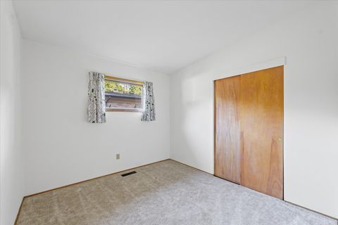 Tiny photo for 907 E Burkwood Drive, Urbana, IL 61801 (MLS # 12486229)