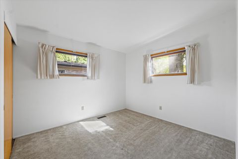 Tiny photo for 907 E Burkwood Drive, Urbana, IL 61801 (MLS # 12486229)