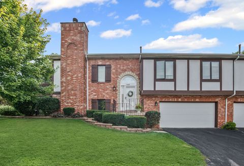 Photo of 11228 Cameron Parkway, Orland Park, IL 60467 (MLS # 12450545) Photo of 11228 Cameron Parkway, Orland Park, IL 60467 (MLS # 12450545)