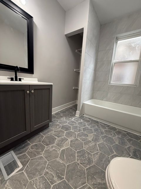Tiny photo for 7634 S Loomis Boulevard, Chicago, IL 60620 (MLS # 12641079)