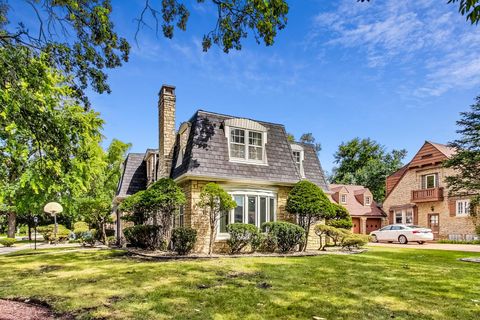 A home in North Riverside