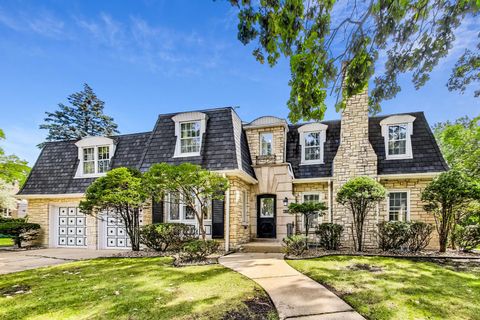 A home in North Riverside
