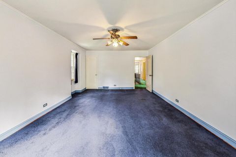 A home in North Riverside