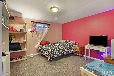 Tiny photo for 711 Wedgewood Trl, McHenry, IL 60050 (MLS # 12607721)