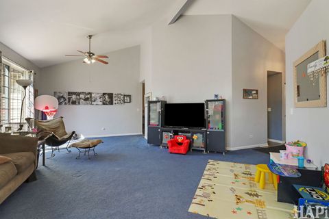 Tiny photo for 711 Wedgewood Trl, McHenry, IL 60050 (MLS # 12607721)