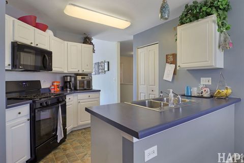 Tiny photo for 711 Wedgewood Trl, McHenry, IL 60050 (MLS # 12607721)