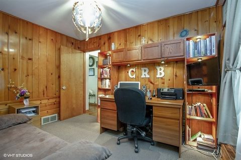 A home in LANSING
